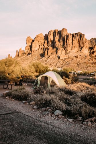 Camper dans l&rsquo;Ouest américain — Guide Pratique
